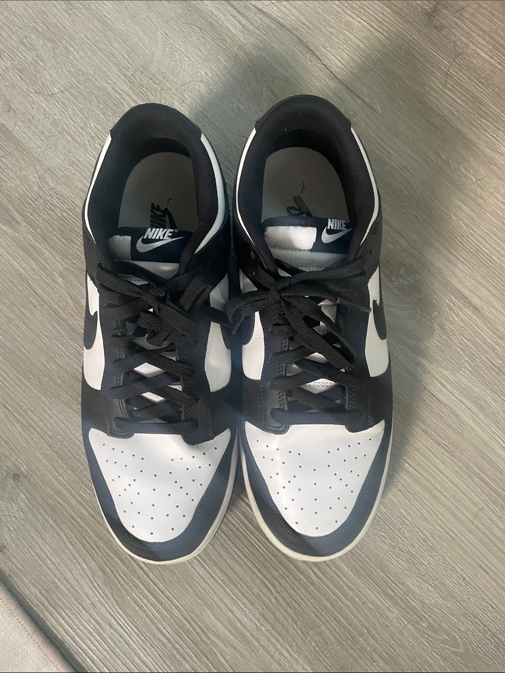 Nike Men’s Black and White dunk lows